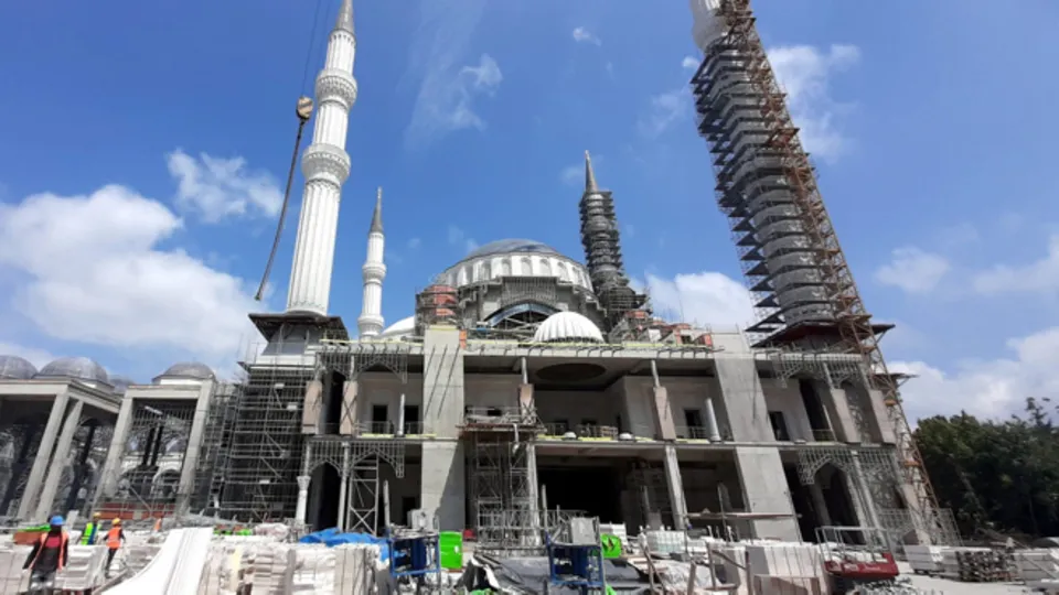 Barbaros Camii'nde ilk namaz ne zaman kılınacak?