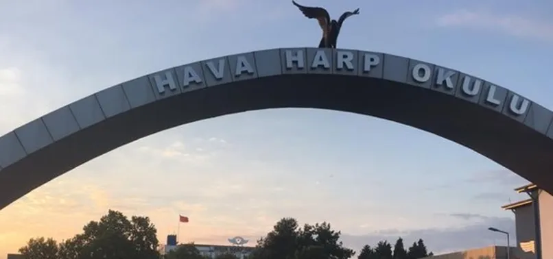 Hava Harp Okulu öğrencilerine tahliye