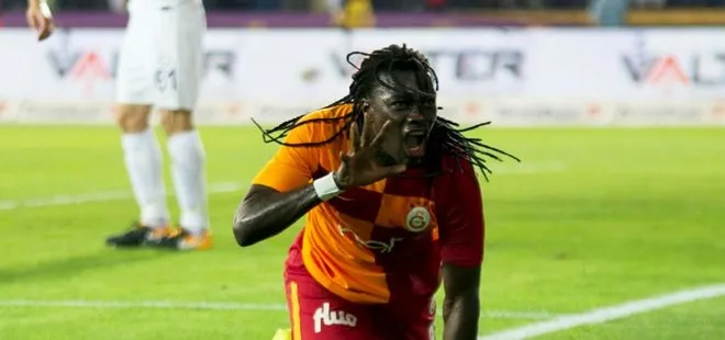 Galatasaray’da Bafetimbi Gomis göz dolduruyor