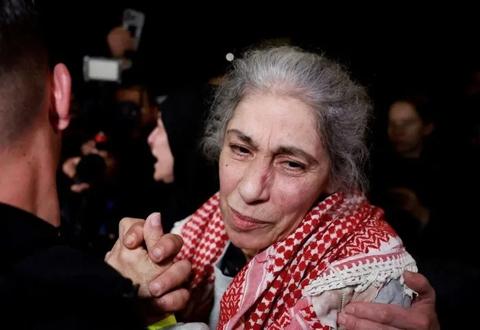 aylar-suren-hasret-son-buldu-israilin-serbest-biraktigi-filistinliler-kim-1737358692348.jpg Foto: AFP