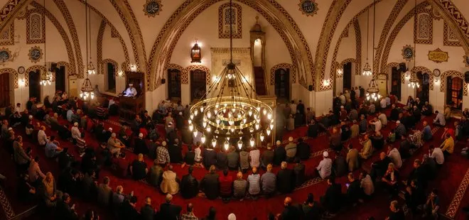 Mevlid Kandili'nde ne yapılır? Mevlid Kandili'nde çekilecek zikirler! Mevlid Kandili 2022 ne zaman? Bugün kandil mi?