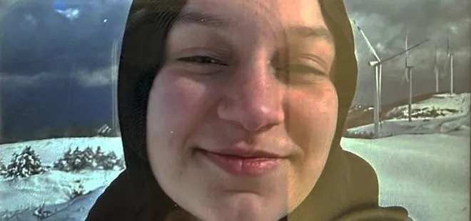 Çöken binanın enkazında kalan Dilara Bilir'le ilk temas anı kamerada