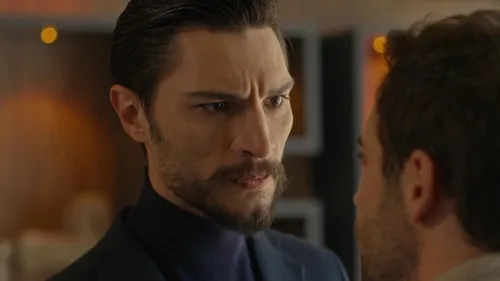 Safir 19. bölüm 2. fragmanı | “Şirketi satamayınca soyadını mı sattın?”