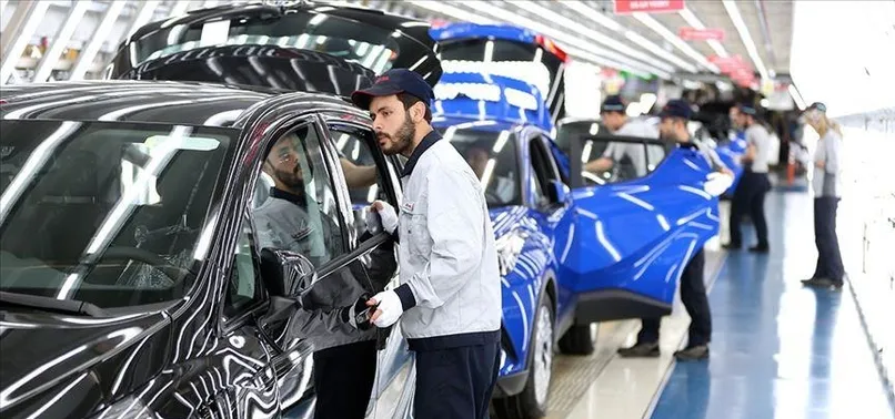 Stokçulara ceza yağdı! 260 bin aracın satışı incelendi
