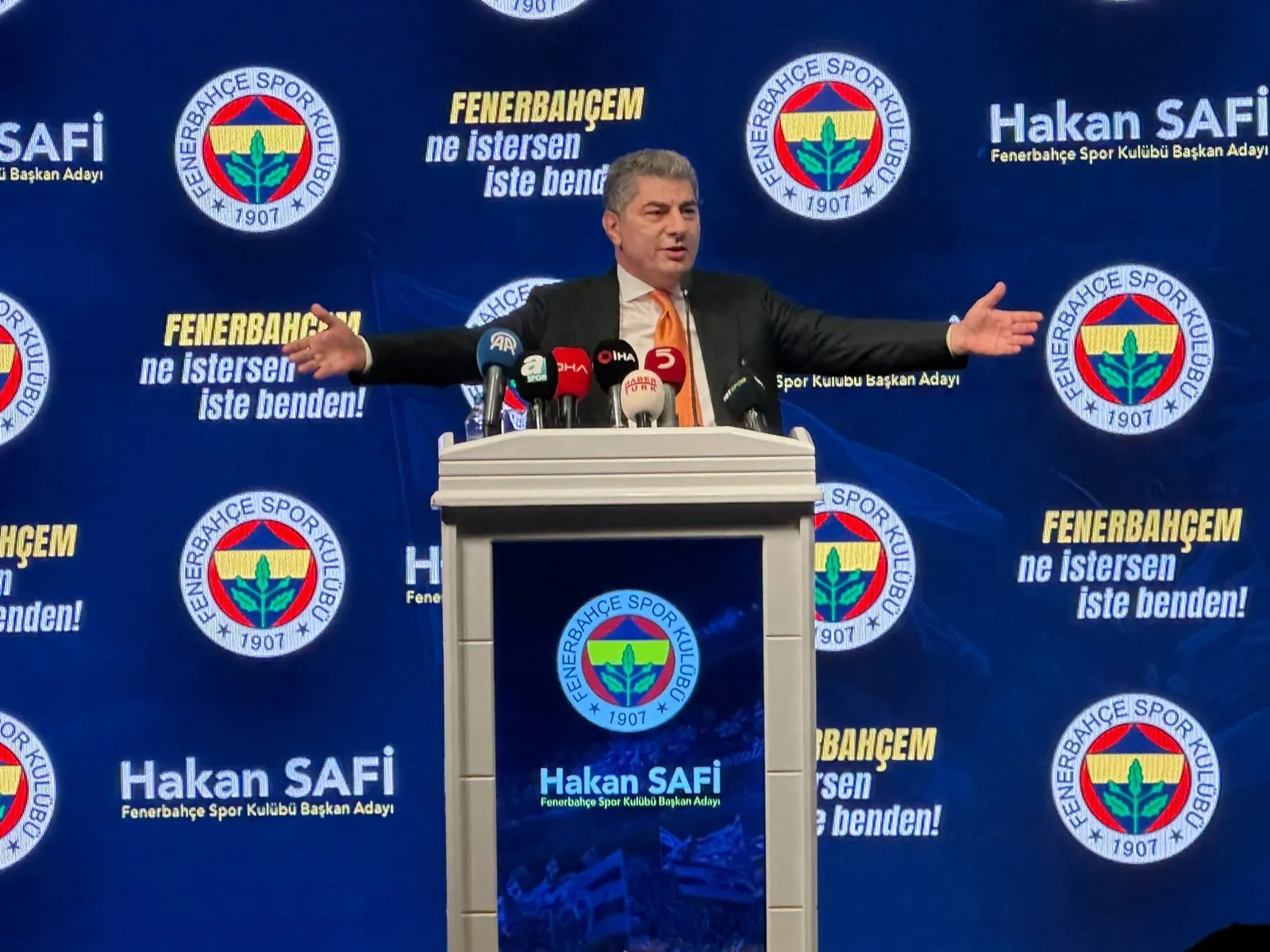 Fenerbahçe'de seçim öncesi transfer bombası: Hakan Safi dünya yıldızını resmen açıkladı