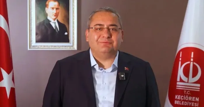 ozgur-ozel-tehdit-mesaji-atti-diyerek-duyurdu-kecioren-belediye-baskani-mesut-ozarslan-chpden-istifa-etti-1770567226865.jpeg “Özgür Özel tehdit mesajı attı” diyerek duyurdu! Keçiören Belediye Başkanı Özarslan CHP’den istifa etti - 2