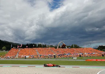 F1 Avusturya Grand Prix'sinde Leclerc zaferi