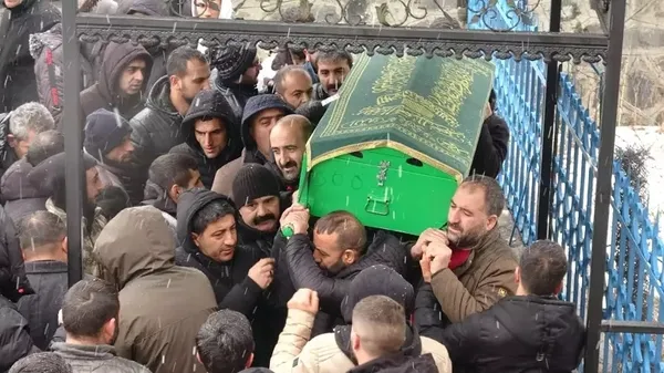 1703361471058.jpeg Eski arkadaşını yanlışlıkla öldürdü: Amacı, 9 bıçak darbesiyle yaralamaktı - 2