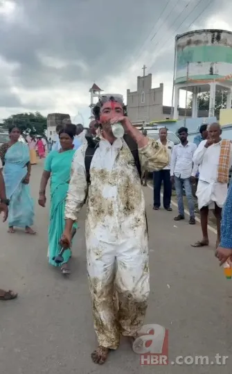 O festival pes dedirtti: Hindistan'da dışkı fırlatma savaşı! 8