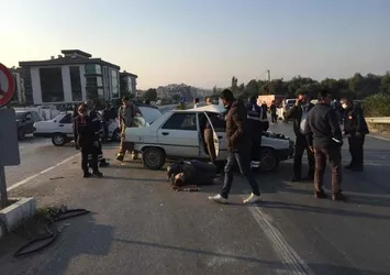 Kafa kafaya çarpıştılar! İzmir'de feci kaza