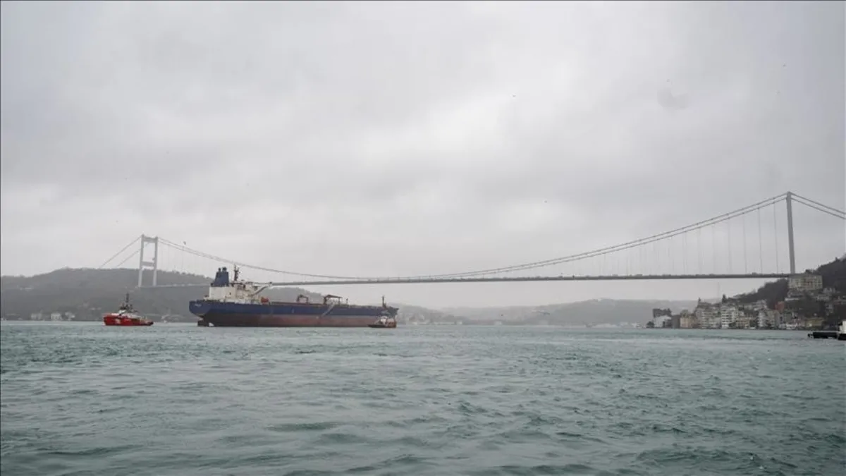 Bakanlık duyurdu! İstanbul Boğazı'nda kapanan gemi trafiği tekrar açıldı