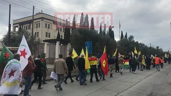 YPG destekçilerden Güney Kıbrıs'ta provokasyon! - 1