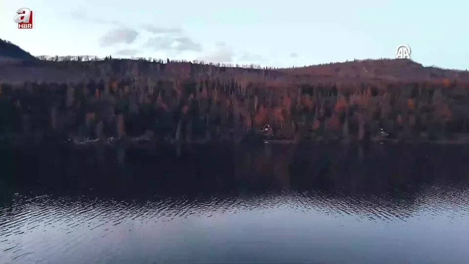 Alaska sonbahar renkleriyle görsel şölen sunuyor