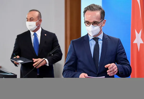 Son dakika: Bakan Mevlüt Çavuşoğlu'ndan Almanya'da flaş açıklamalar! Vize serbestisi ve AB'ye üyelik mesajı - 2