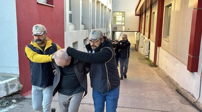 FETÖ'nün işsiz kalan takımına Almanya'dan para yardımı - 1