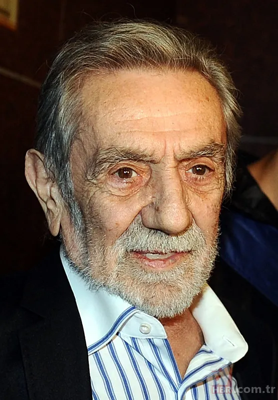 Şafak Sezer usta oyuncunun cenazesinde isyan etti: Ben böyle rezillik görmedim 2