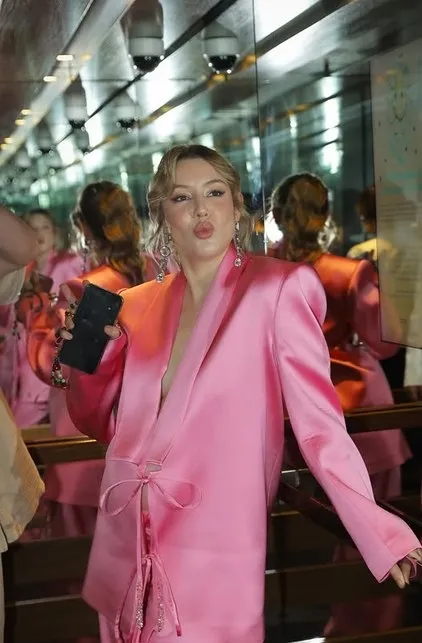 4-aylik-hamile-olan-ege-kokenliden-yeni-pozlar-geldi-1745306987493.jpg Kaynak: Instagram