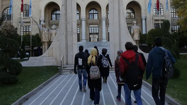 yok-baskani-ozvardan-vakif-universitelerine-indirim-cagrisi-egitimin-aksamasini-istemiyoruz-1660748491001.jpg YÖK Başkanı Özvar'dan vakıf üniversitelerine 'indirim' çağrısı: Eğitimin aksamasını istemiyoruz - 3