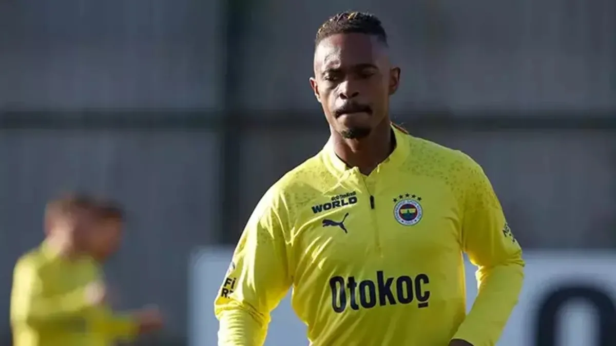 Fenerbahçe'de ayrılık! Lincoln Henrique ile yollar ayrıldı