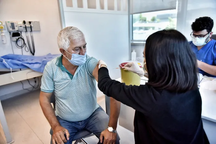 Son dakika: Bir meslek grubuna daha aşı müjdesi: Özel güvenlik sektörü çalışanları dahil edildi