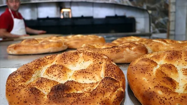 ramazan-pidesi-ne-kadar-kac-tl-2023-ramazan-pidesi-fiyati-ne-kadar-oldu-istanbul-izmir-ankara-1679299305729.jpg 2023 Ramazan pidesi fiyatı ne kadar oldu? Ramazan pidesi ne kadar, kaç TL? İstanbul, İzmir, Ankara... - 3