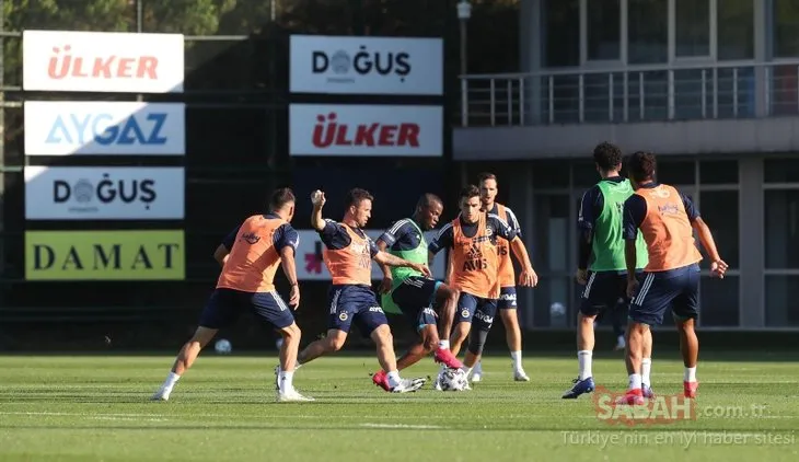 Fenerbahçe’de gönderilecek oyuncular belli oldu! Ozan Tufan’ı iki oyuncudan birisiyle takasta kullanacaklar
