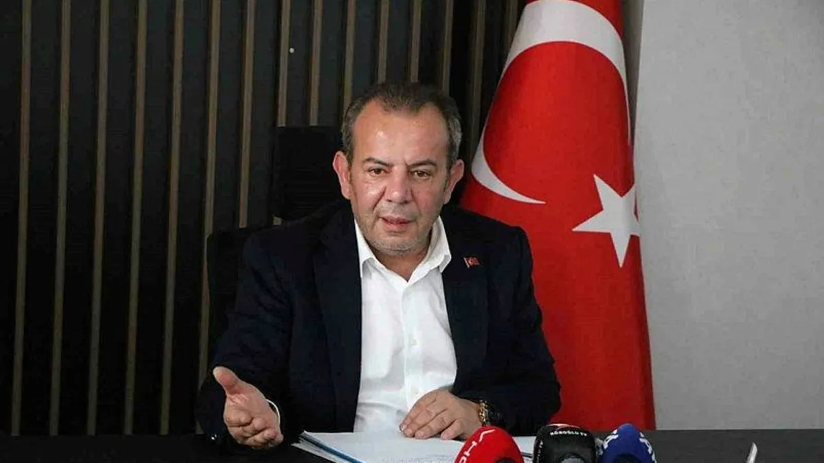 CHP'de Bolu Belediye Başkanı Tanju Özcan'a kınama cezası