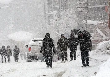 Son dakika! Kar ve karla karışık yağmur geliyor! Meteoroloji'den 12 il için “sarı” kodlu uyarı...