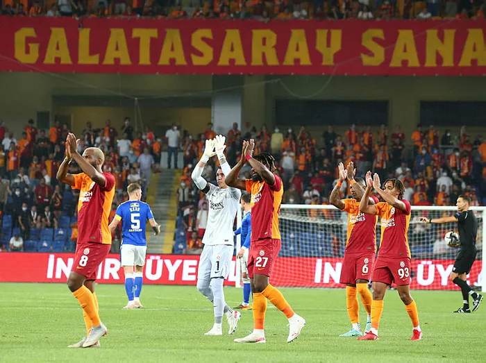 Galatasaray’da 5 isme çizik! İşte Terim’in St. Johnstone maçına başladığı ilk 11...