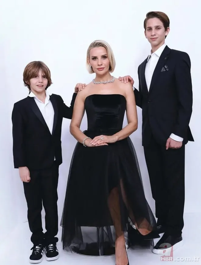 Esra Erol "nazar çıktı" deyip paylaştı! Canlı yayın öncesi görünmez kaza 7