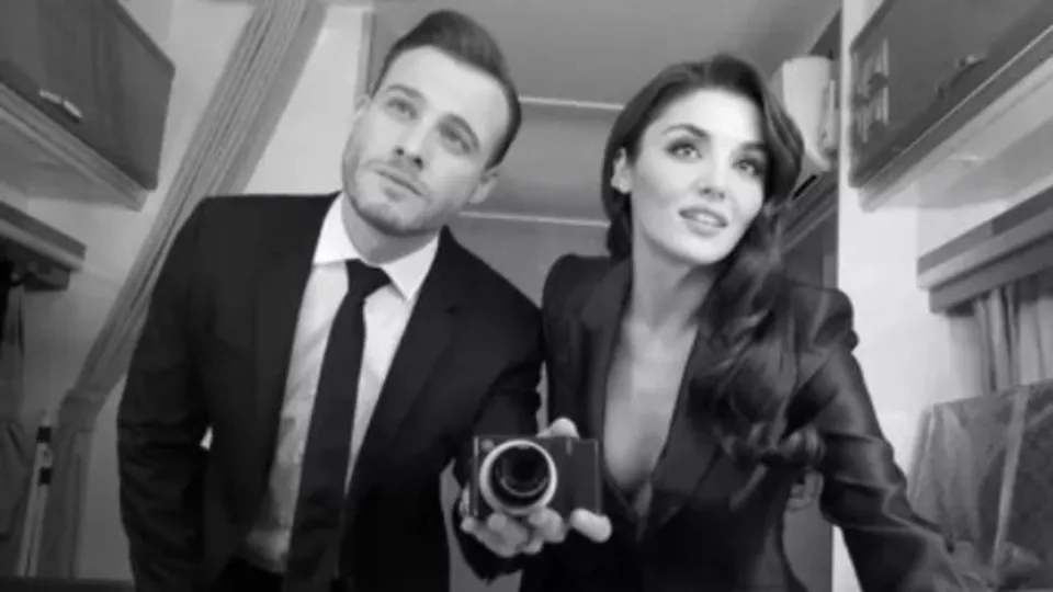 Hande Erçel sevgilisi Kerem Bürsin’e aşkını haykırdı