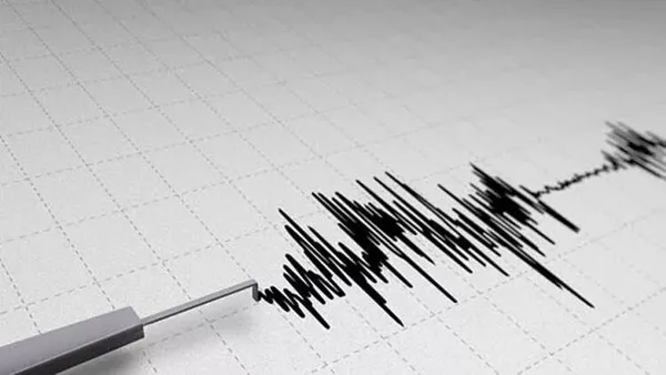 Kuşadası Körfezi’nde deprem! İzmir, Aydın ve çevre illerde hissedildi | SON DEPREMLER