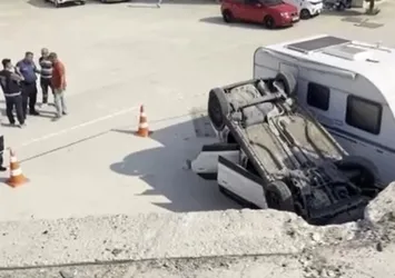 Eskişehir’de anne ve kızı 5,5 metre yükseklikten site bahçesine uçtu!