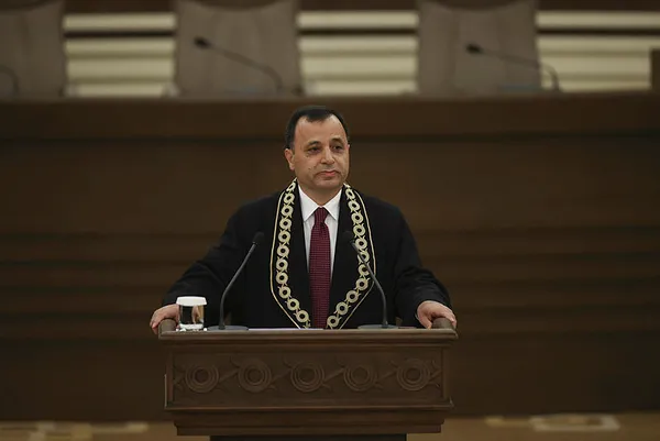 Anayasa Mahkemesi’nin yeni üyesi Muhterem İnce yemin etti! Törene Başkan Erdoğan da katıldı - 3