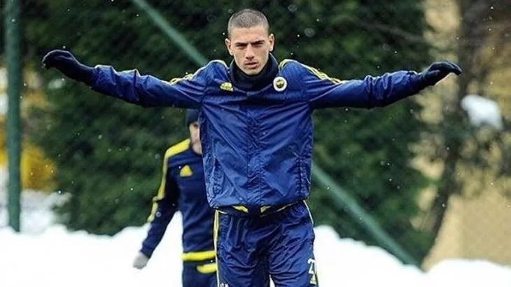 Merih Demiral neden Fenerbahçe'de kalmadı? Şoke eden gerçekler