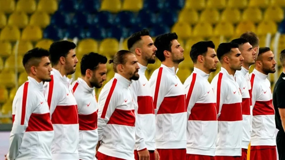 Türkiye Hollanda maçı ne zaman hangi kanalda | Şenol Güneş'ten flaş karar! Kaleyi kime emanet edecek?