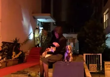 Maltepe 4 katlı apart otelde yangın