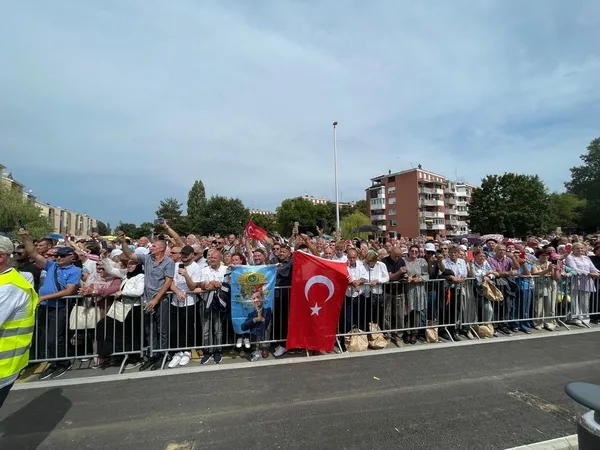 Son dakika: Başkan Erdoğan Hırvatistan’da! Balkan turunun son durağı | Sisak İslam kültür merkezi açılışına katıldı