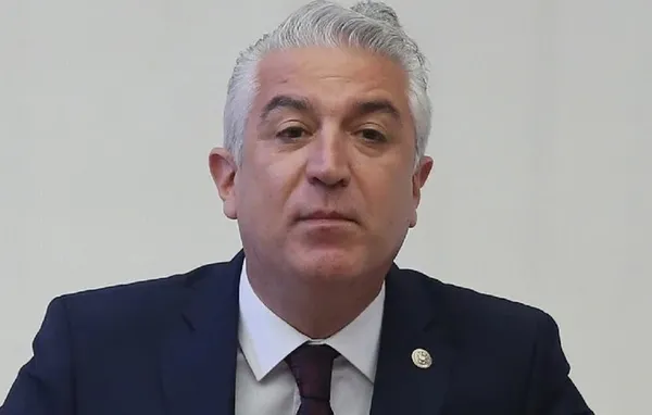 CHP'deki 'şantaj' istifasında 3 kişi gözaltına alındı! Haşim Teoman Sancar partisinden istifa etmişti - 1