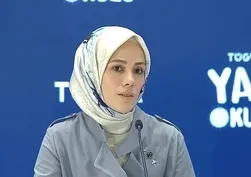 Esra Albayrak'tan anne ve babalara çağrı: "Çocuklarımızı dijital mecradan korumalıyız”
