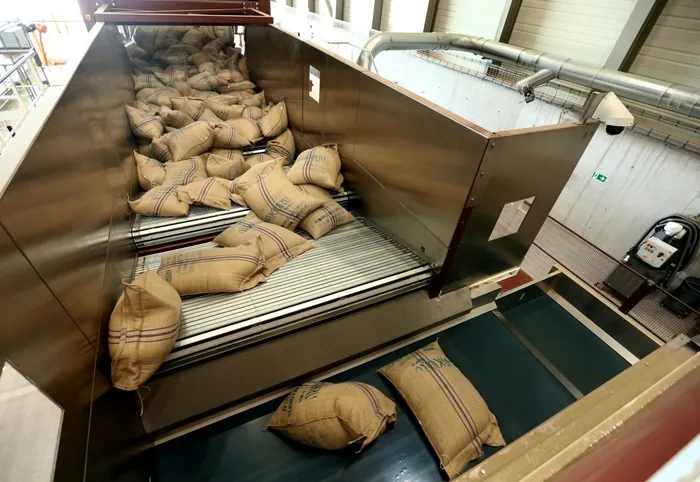 "Nespresso" detayı! Kahve fabrikasına gönderilen sevkiyattan 500 kilogram kokain çıktı - 3