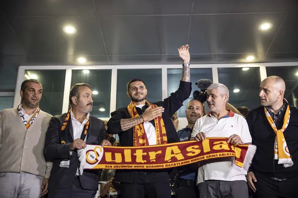 1664223769523.jpg Galatasaray'da Icardi'ye kötü haber! Mata'nın performansı Okan Buruk'un planlarını değiştirdi - 3