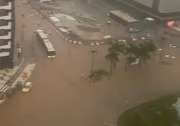 Önce Valencia şimdi Malaga! İspanya'yı yeniden sel vurdu! İşte ilk görüntüler