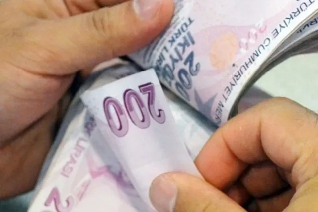 SSK Bağkur’luya enflasyon oranında EK ZAM hesaplandı! Emeklinin yeni gelir tablosu ayyuka çıktı! %40 artış masada! Temmuz’da 7.500 TL ve üstü maaş alanlar…