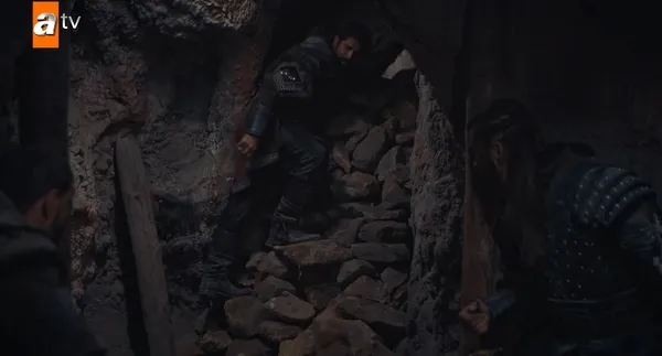 Kuruluş Osman 104. bölümünde Osman Bey, Olof’un kurduğu tuzağı boşa çıkardı