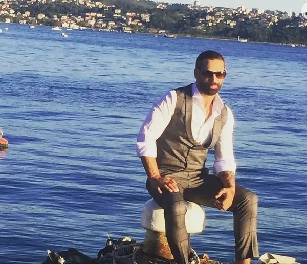 Son dakika: Şarkıcı Doğuş ölümden döndü! Doktorundan açıklama: "1 dakika daha gecikilseydi..." - 12