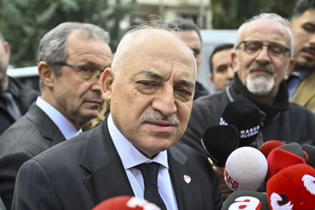 mehmet-buyukeksi-istifa-etti-mi-edecek-mi-tff-baskani-mehmet-buyukeksi-kimdir-kac-yasinda-aslen-nereli-1703877900176.jpg Mehmet Büyükekşi istifa etti mi, edecek mi? TFF Başkanı Mehmet Büyükekşi kimdir, kaç yaşında, aslen nereli? - 1