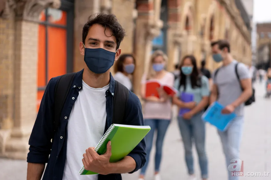 Öğrencileri sevinçten uçuran haber! Geri ödemesiz 2.400 TL burs hesaplarda! Başvuru tarihlerini kaçırmayın! 12