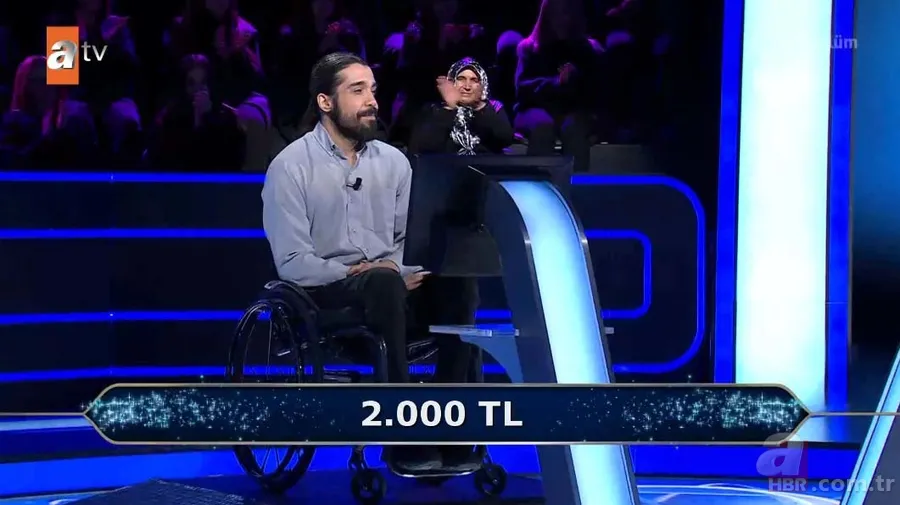 Yarışmacının hikayesi yürekleri burktu! Osmanlı sorusu Milyoner'e damga vurdu 11