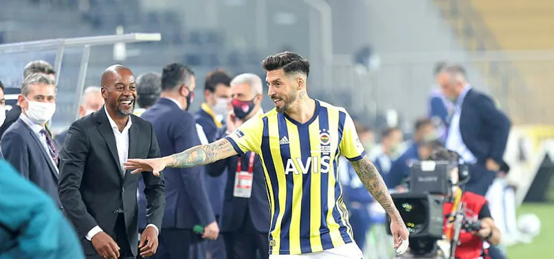 Jose Sosa'dan flaş sözler: Dönmeyi çok isterdim...
